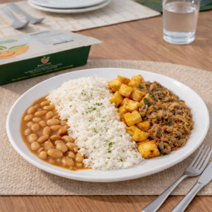 Cupim desfiado, batata sauté dourada, arroz branco e feijão da Dona Nice