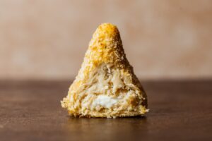 Coxinha Fit de frango com requeijão cremoso