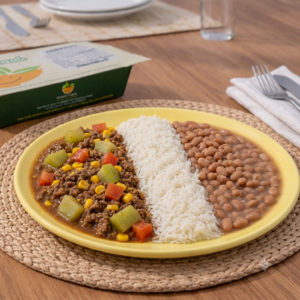 Carne moída com legumes coloridos, arroz branco e feijão da Dona Nice